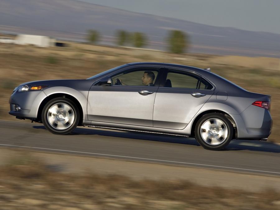  Acura TSX 2010 года  (фото 21 из 24)